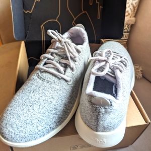 Allbirds Women's Wool Runner Mizzles Size 10 New with Box